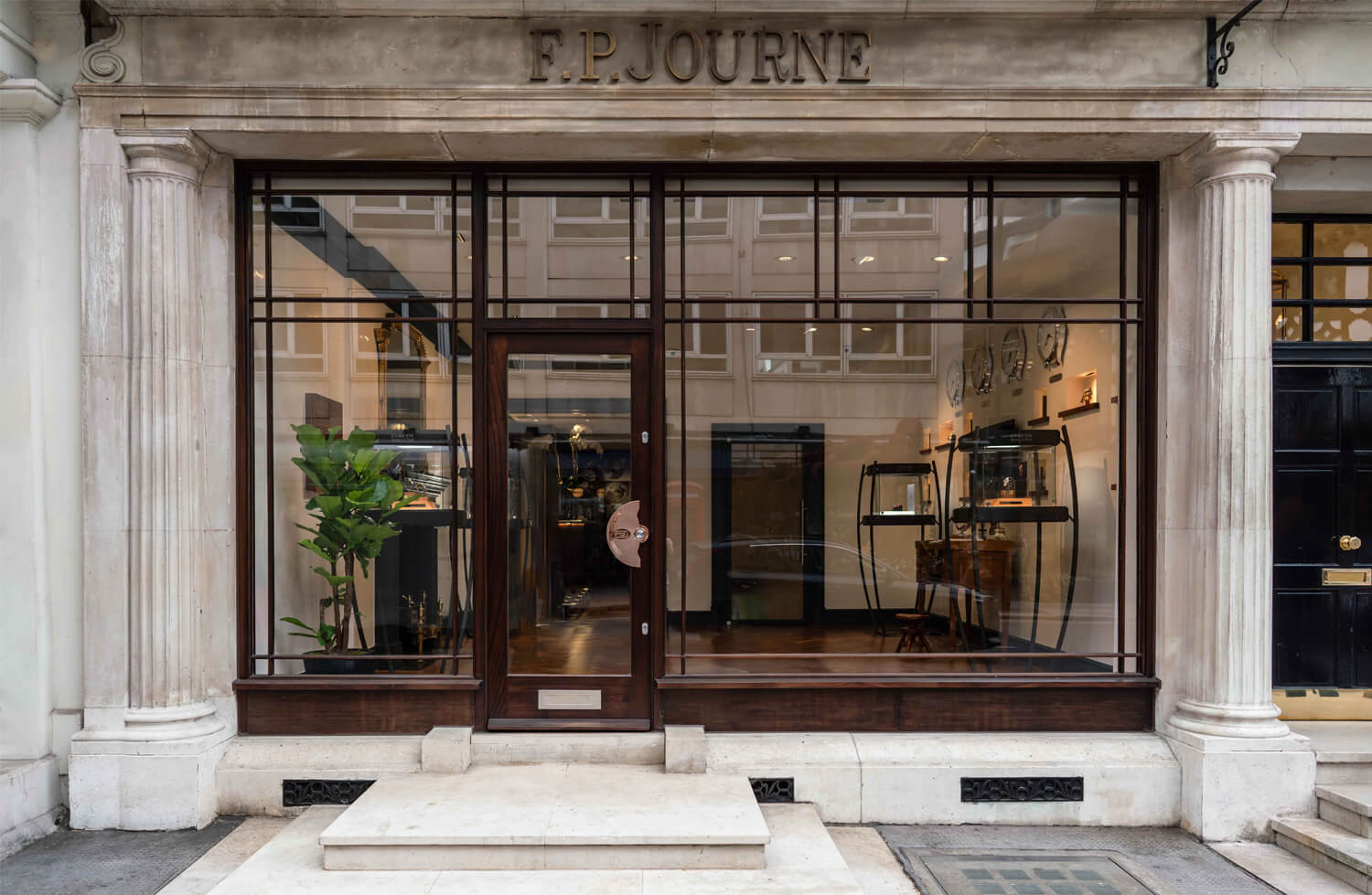 A PASSION FOR HAUTE HORLOGERIE